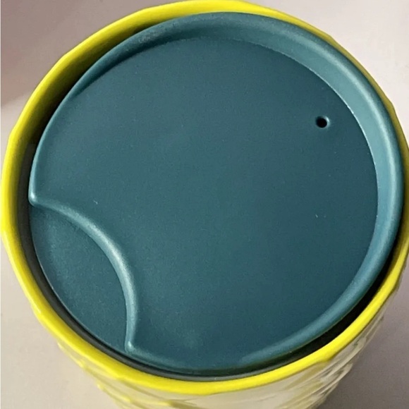 New Double Wall CERAMIC PINEAPPLE CUP TUMBLER Studded Glossy Starbucks HAWAII - Picture 3 of 4